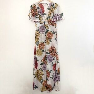 LIVE FOR TRUTH Empire Waist Cream Floral Flowy Kimono w Flutter Sleeves